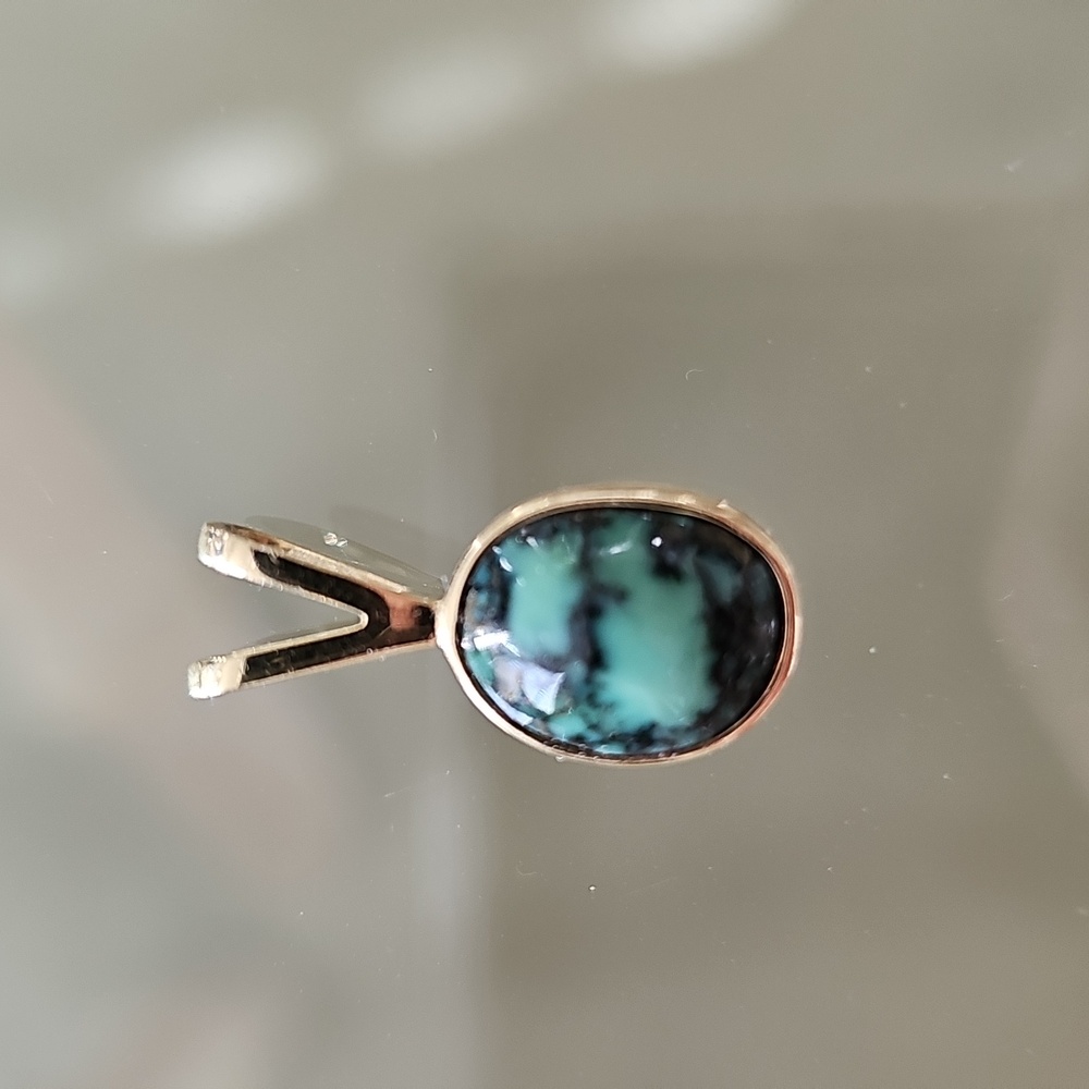 14K Gold Royston Turquiose Signed Pendant - Picture 8 of 10